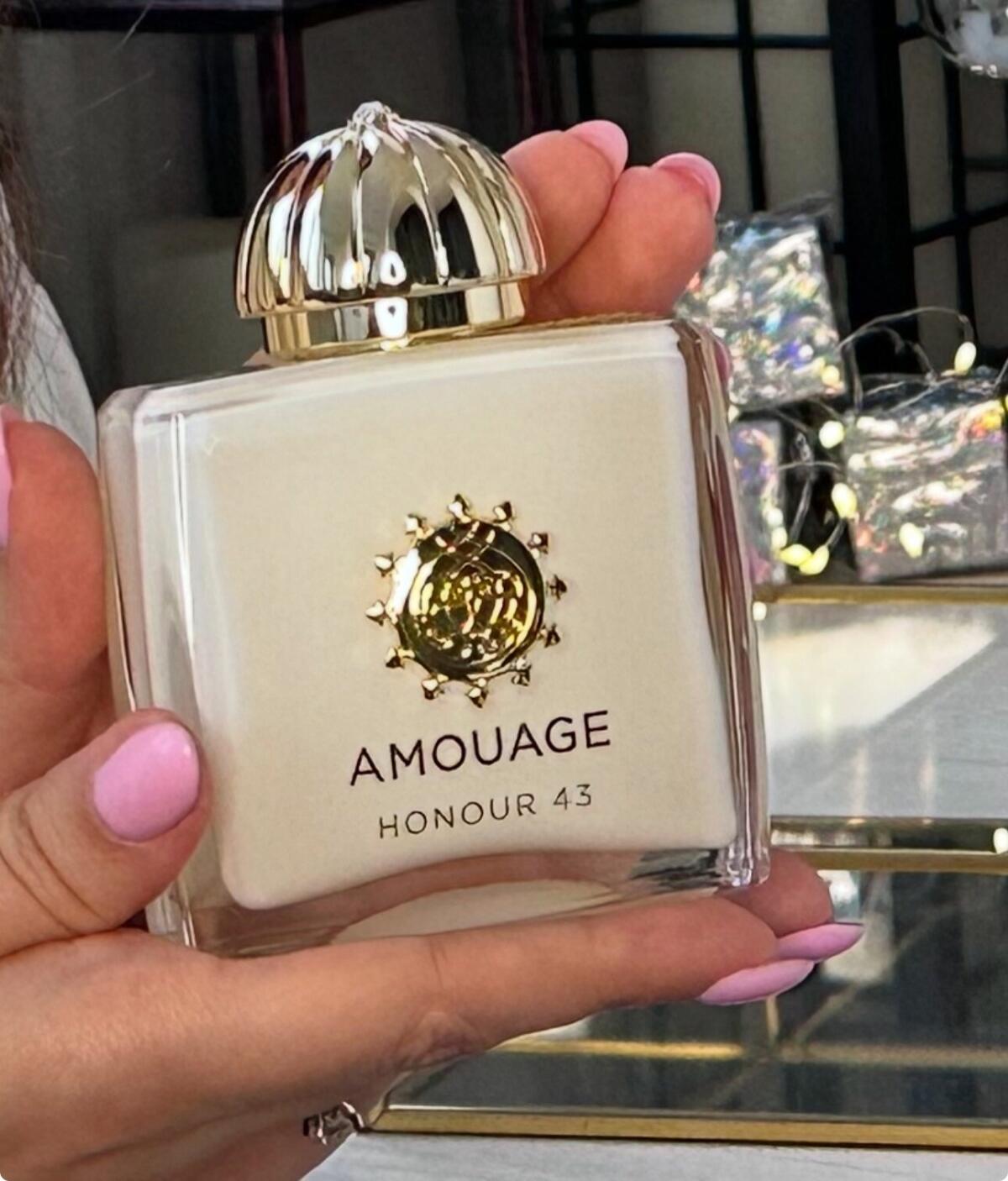 Amouage Honour 43 Woman Extrai – Perfume Fragrance Concentration Bewertung und Preis